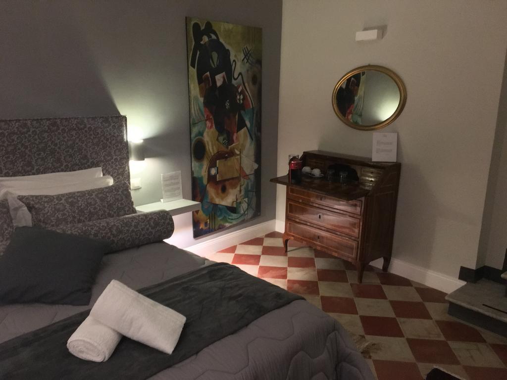 Room 94 Piazza Di Spagna Рим Екстериор снимка